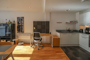 Photo 5- click for photo gallery